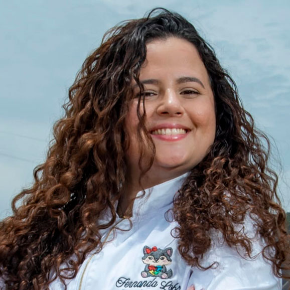 Fernanda Lobão Psicopedagoga voluntária no Instituto Efatá