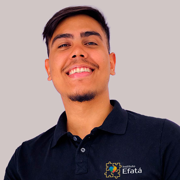 João Carlos Psicólogo clínico voluntário no Instituto Efatá